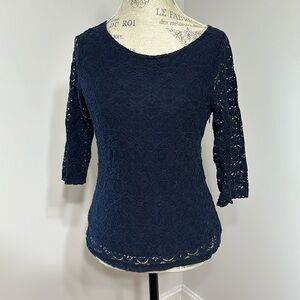 Banana Republic, 8, Navy Lace 3/4 sleeve top